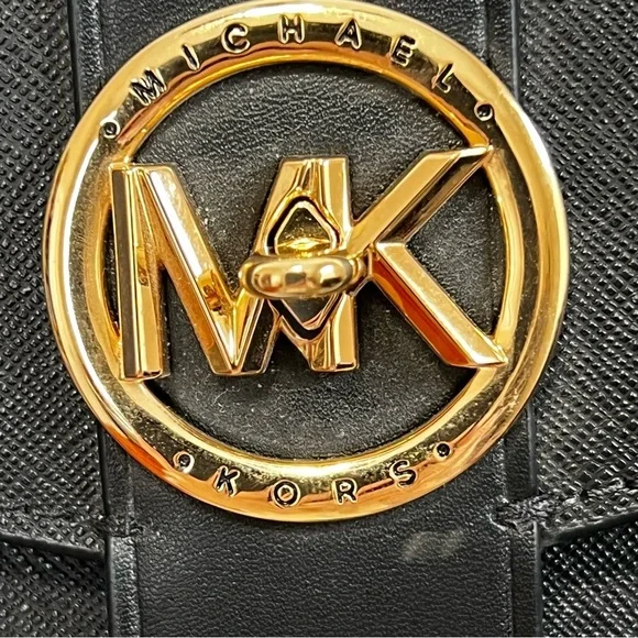 Michael Kors Black Shoulder Bag - Picture 7 of 7